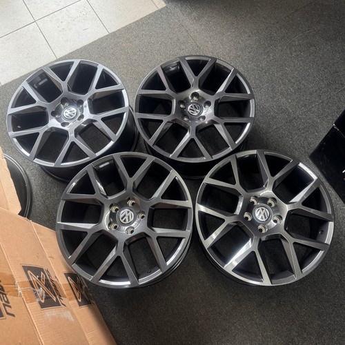 Display vw golf - ex, 18"
