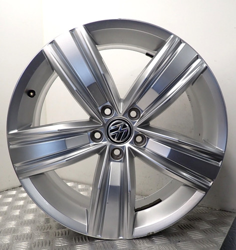 Tiguan mk2 silver alloy - silver,